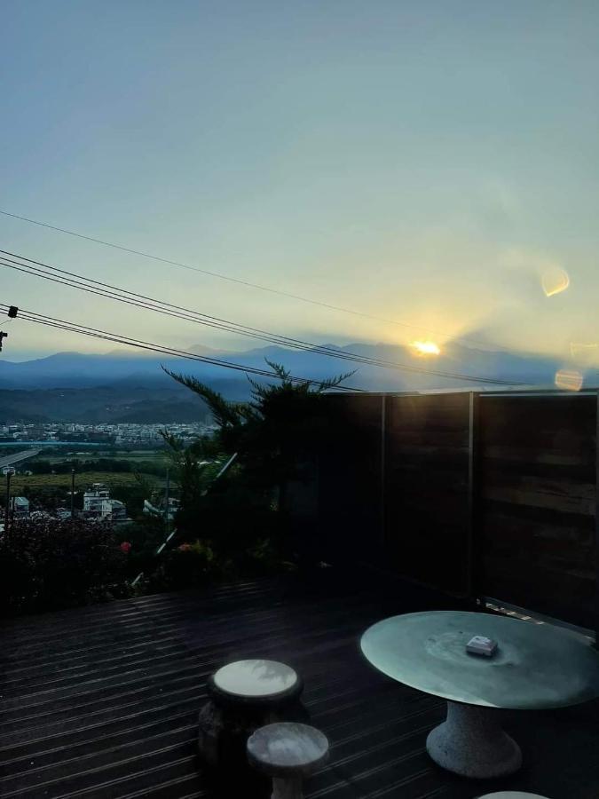 Apartmán Rainbow Hill House彩虹山舍 Shigang Exteriér fotografie