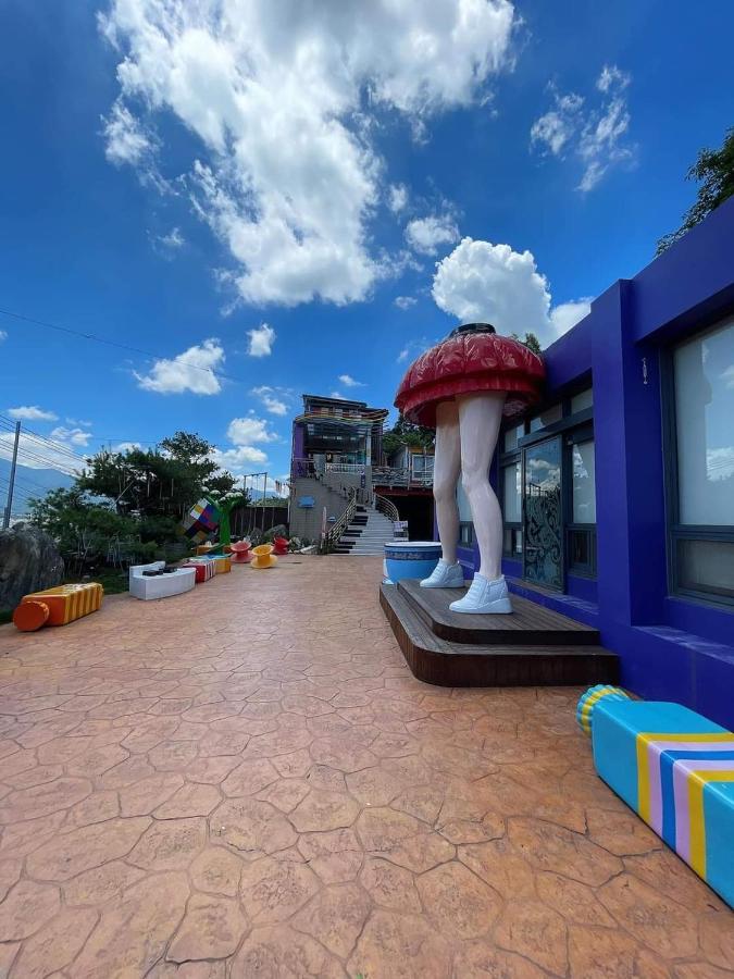 Apartmán Rainbow Hill House彩虹山舍 Shigang Exteriér fotografie