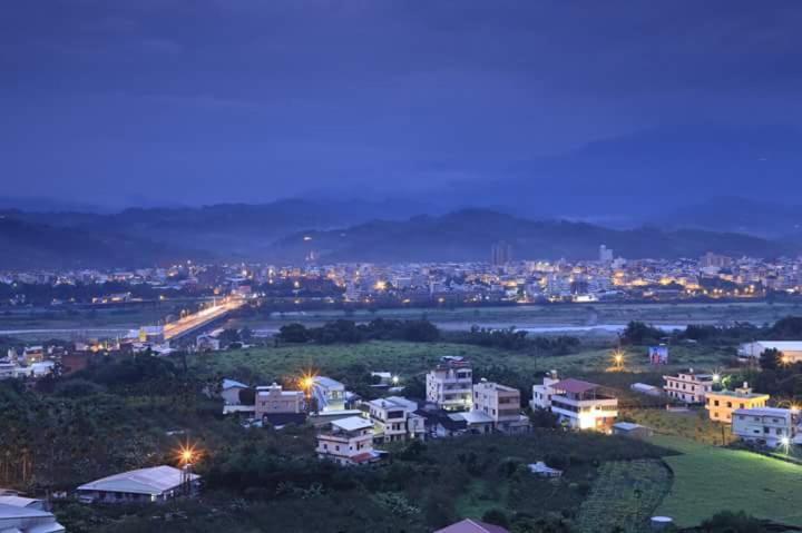 Apartmán Rainbow Hill House彩虹山舍 Shigang Exteriér fotografie