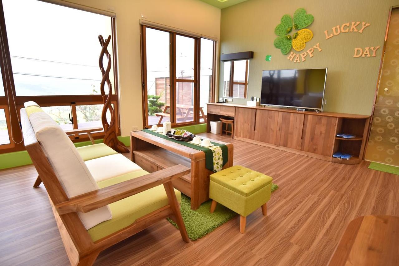 Apartmán Rainbow Hill House彩虹山舍 Shigang Exteriér fotografie
